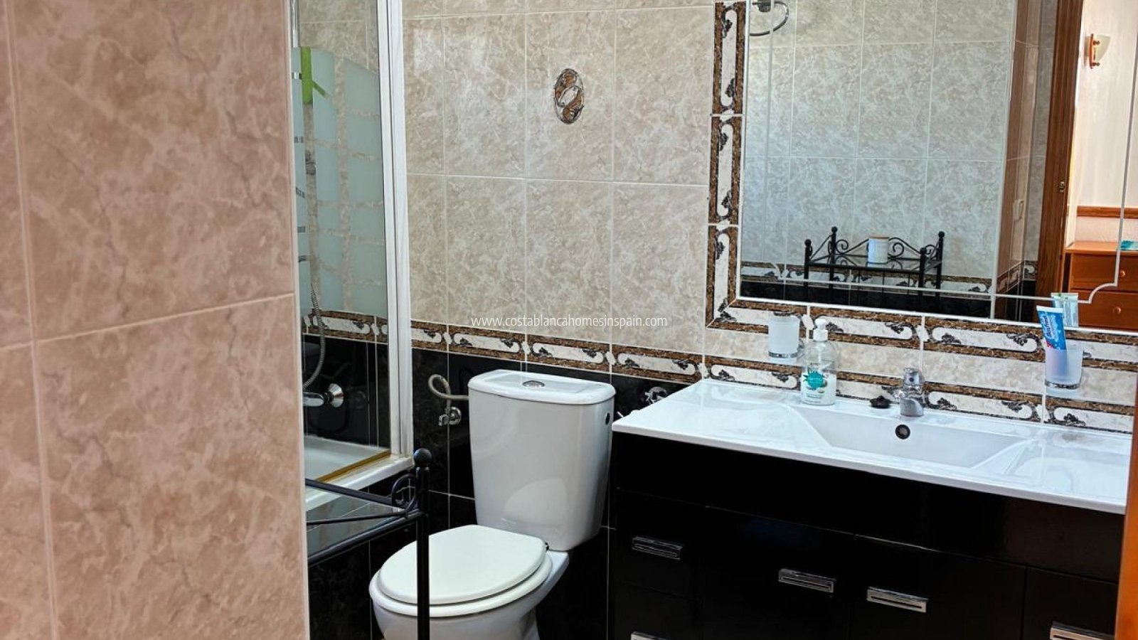 Re-salg - Semi - Detached Villa - Villamartin