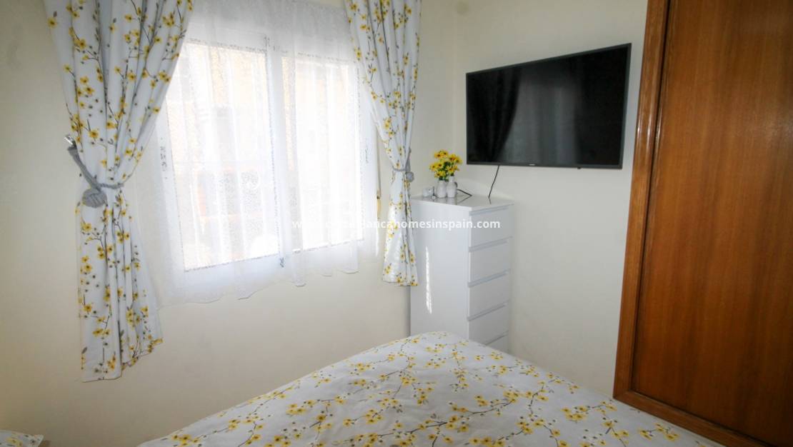 Re-salg - Semi - Detached Villa - Villamartin