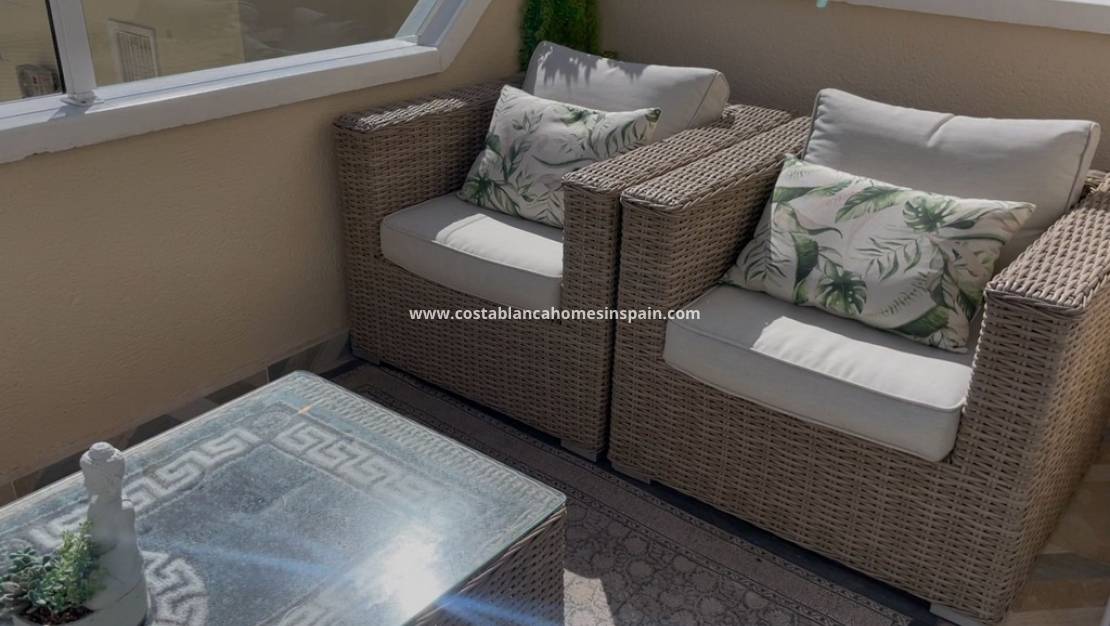 Re-salg - Semi - Detached Villa - Villamartin