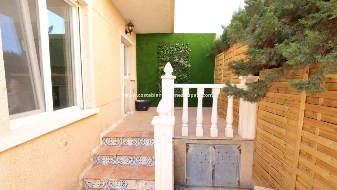 Re-salg - Terraced house - Orihuela Costa - La Zenia