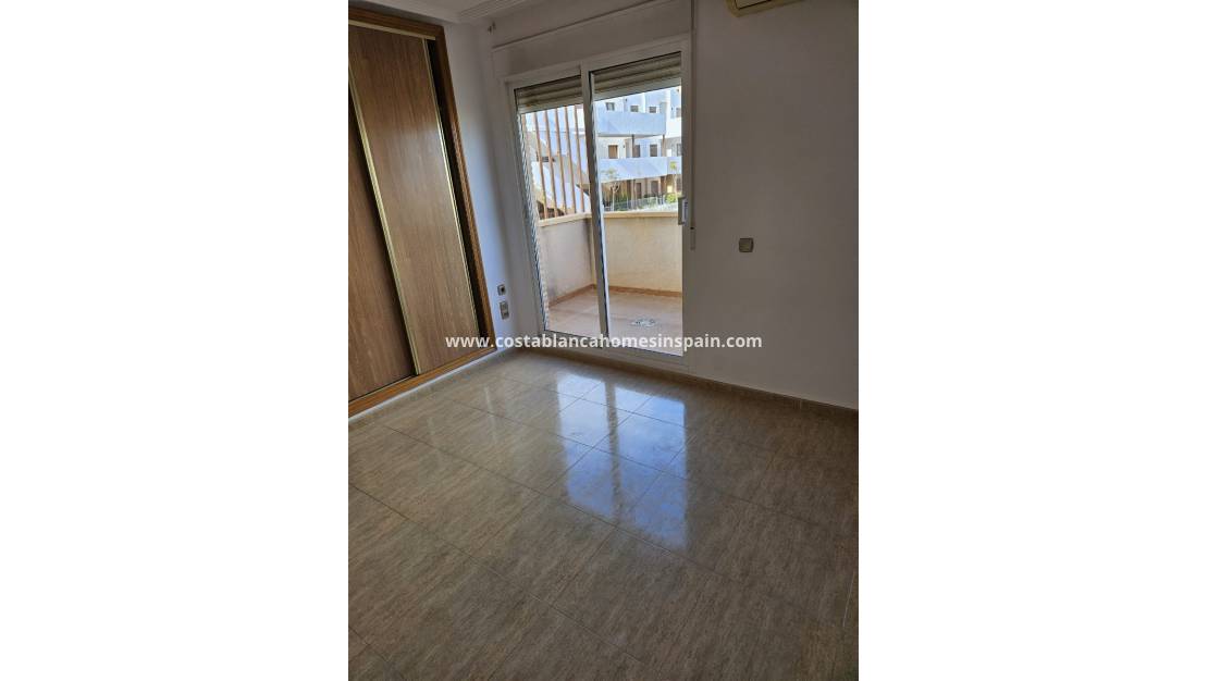 Re-salg - Town house - Orihuela Costa - Los Dolses