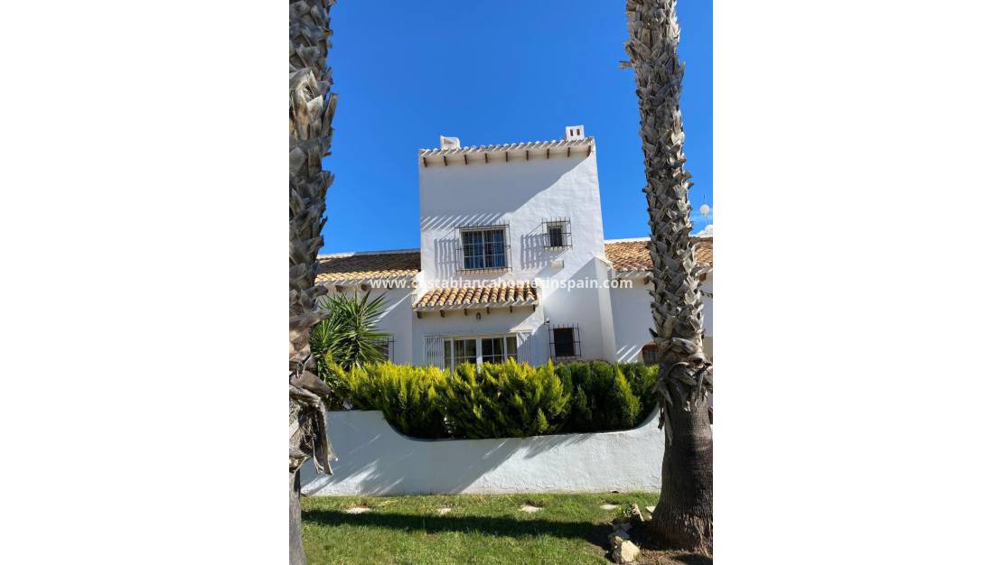 Re-salg - Town house - Orihuela Costa - Villamartin