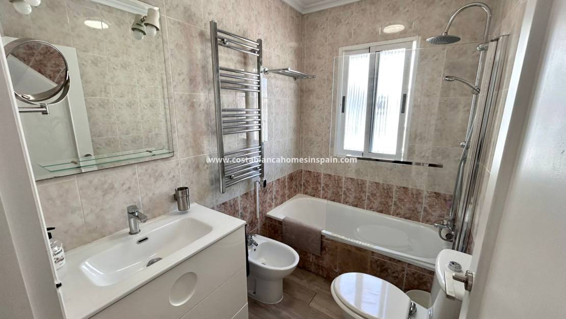 Re-salg - Townhouse - Cabo Roig