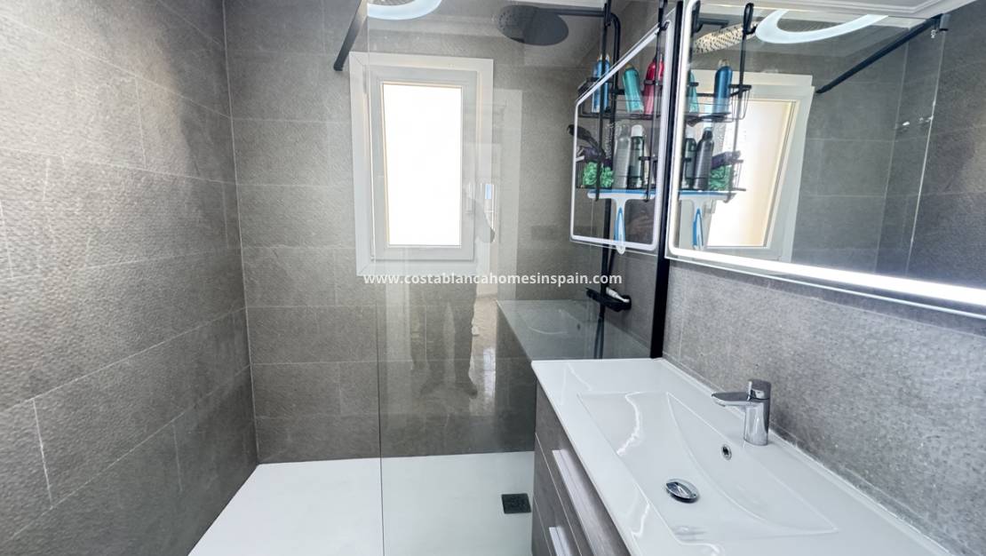 Re-salg - Townhouse - Cabo Roig