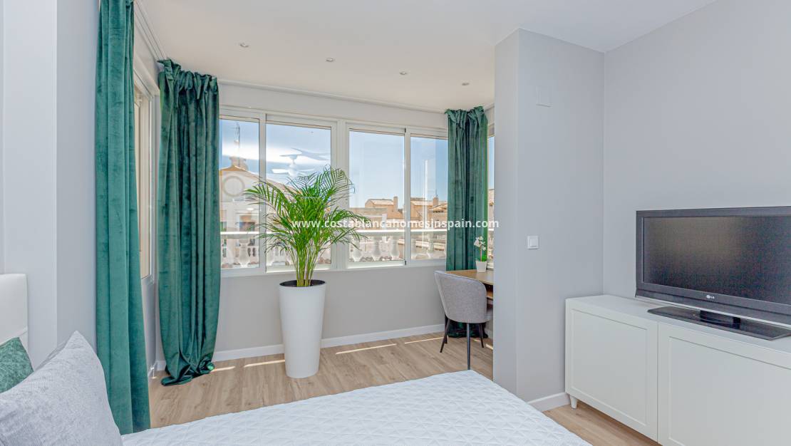 Re-salg - Townhouse - Los Altos