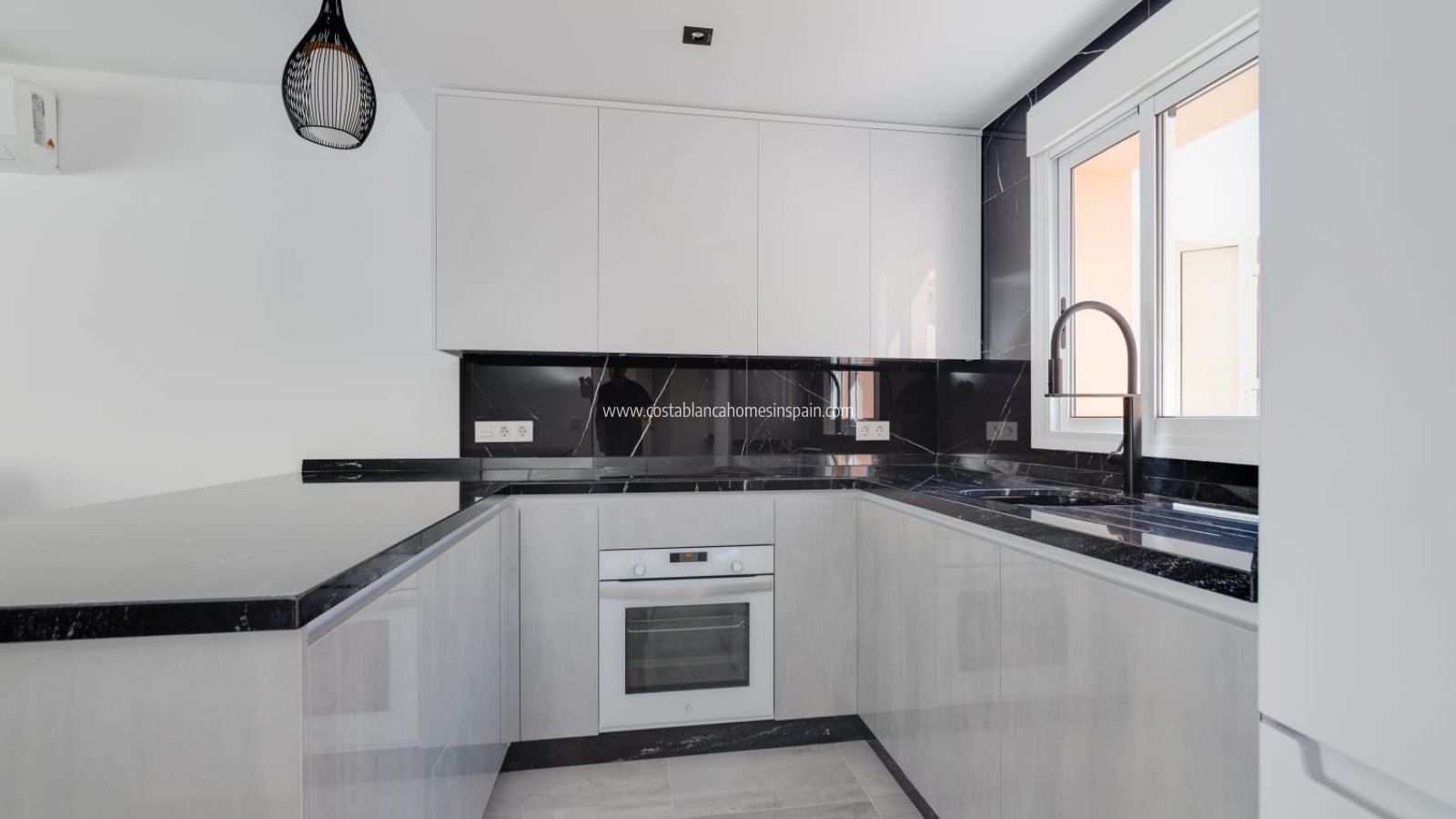 Re-salg - Townhouse - Orihuela Costa - La Zenia