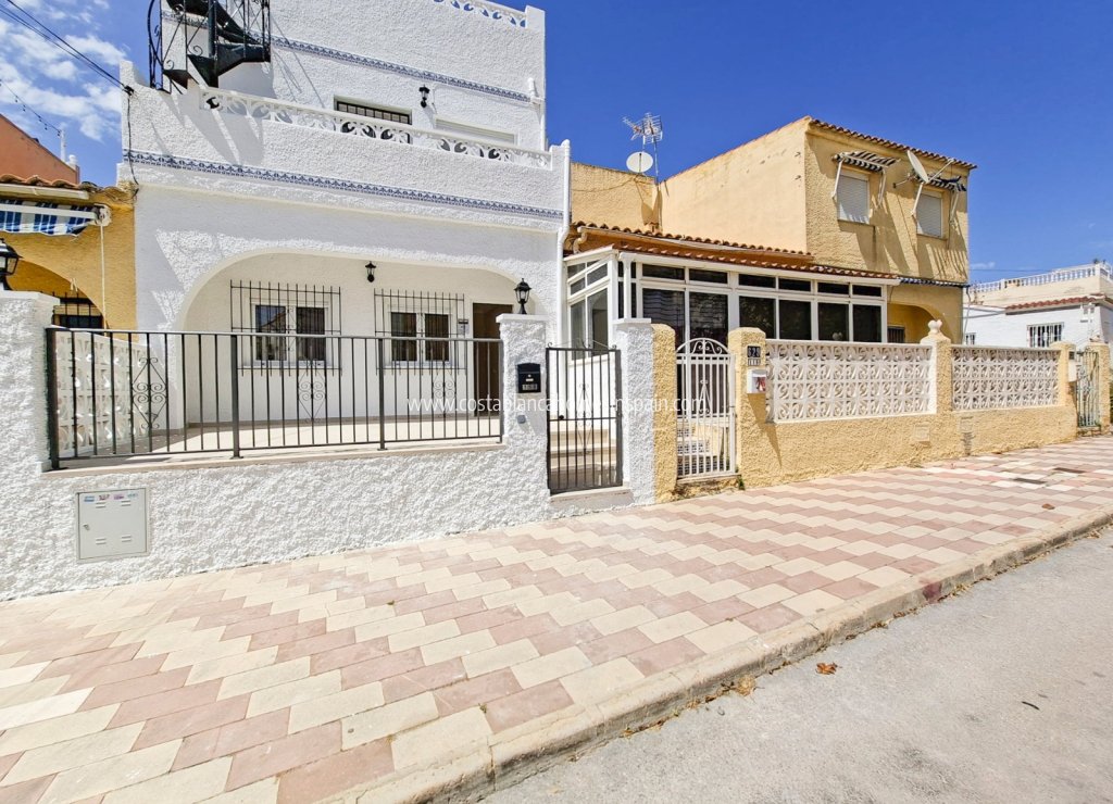 Re-salg - Townhouse - San Fulgencio - Urb. La Marina