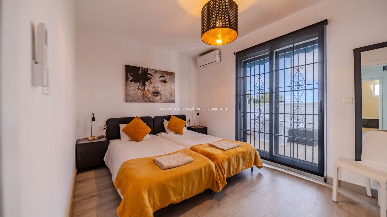 Re-salg - Townhouse - Villamartin - Costa Blanca