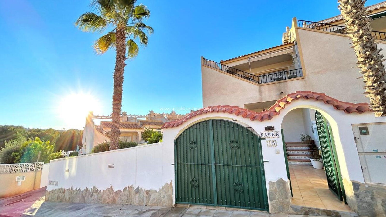 Re-salg - Townhouse - Villamartin - Costa Blanca