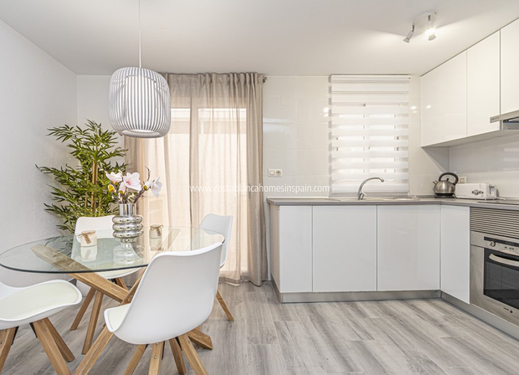 Re-salg - Townhouse - Villamartin - El Galan