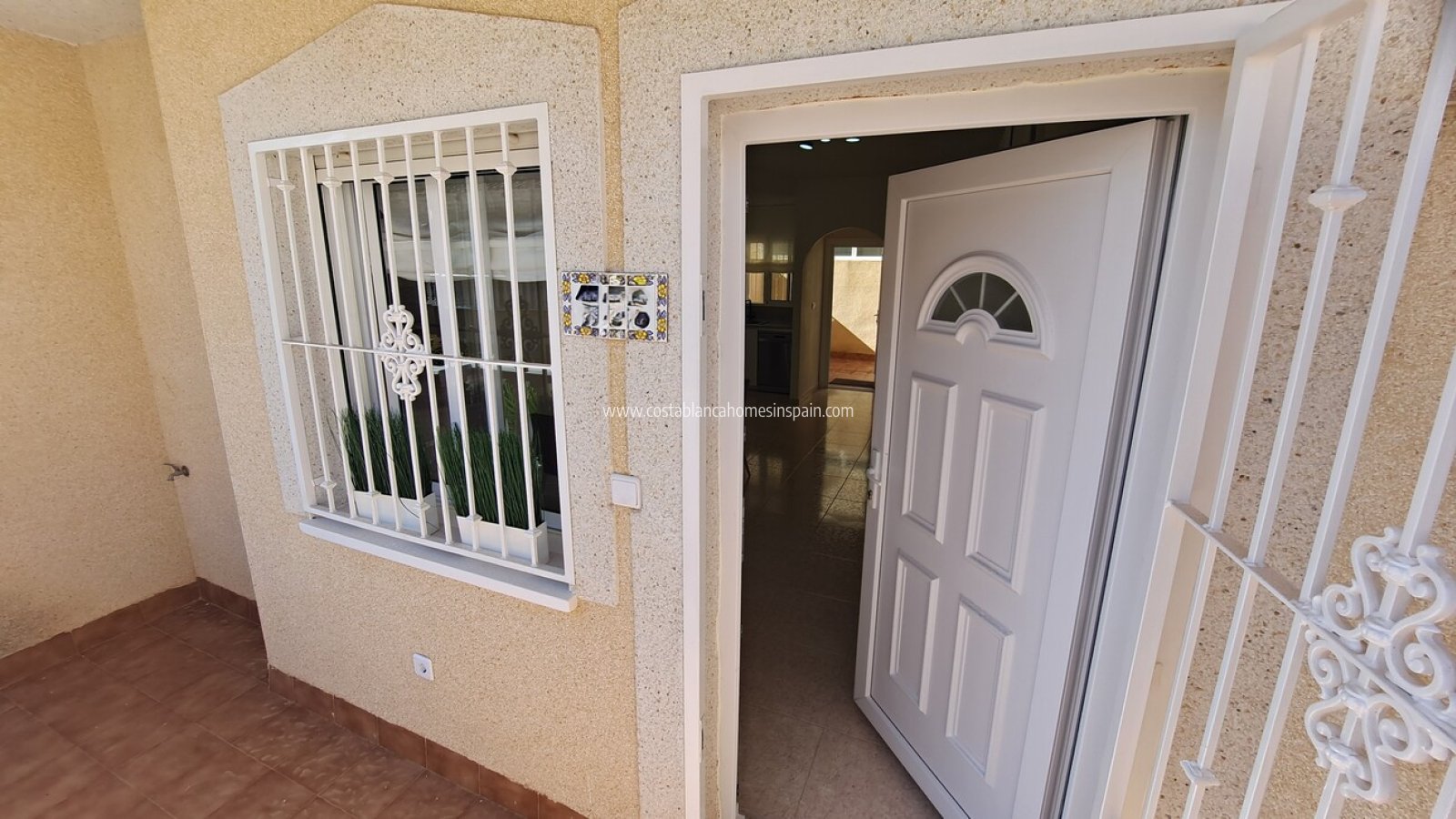 Re-salg - Townhouse - Villamartin - Las Filipinas