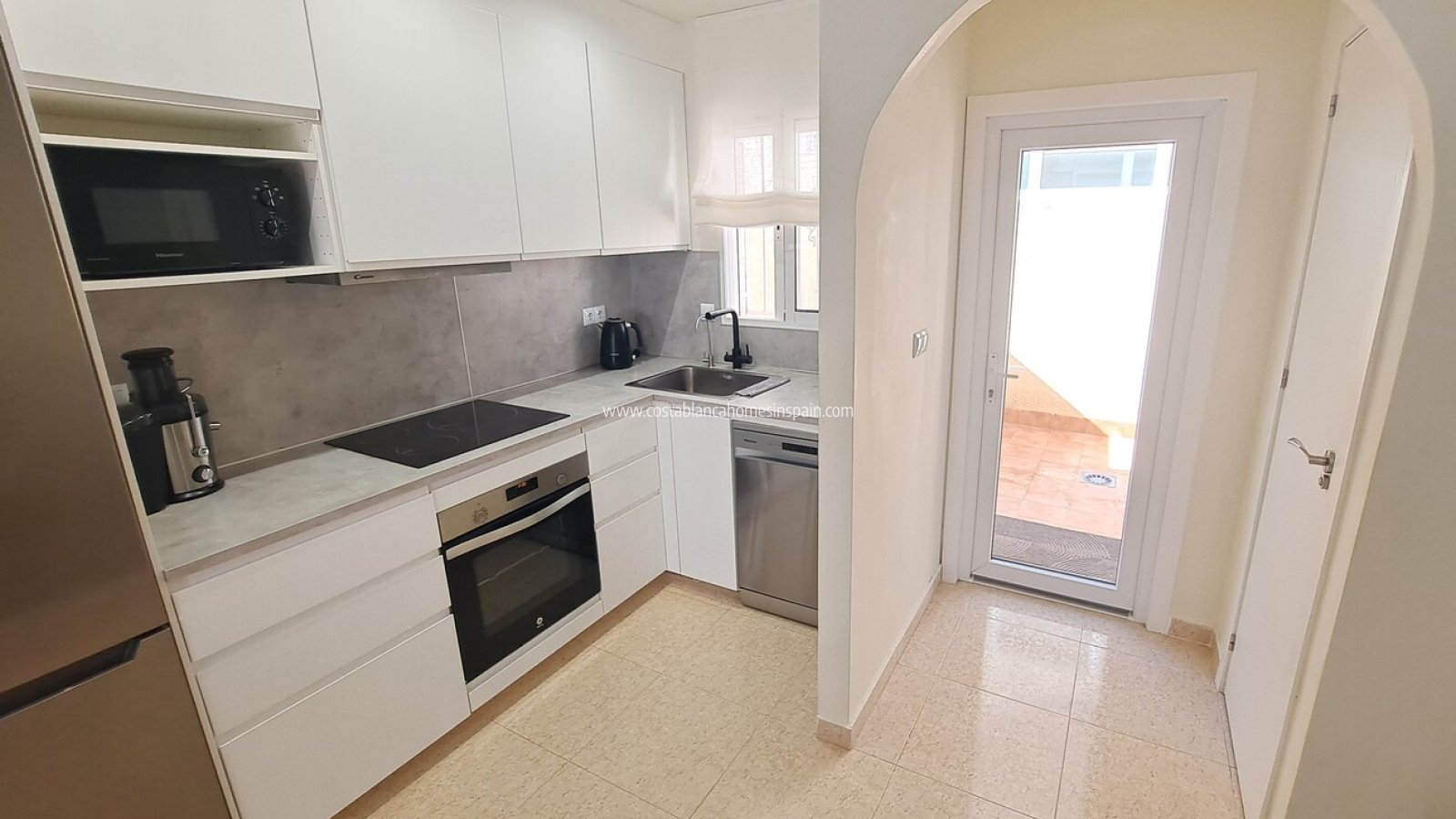 Re-salg - Townhouse - Villamartin - Las Filipinas