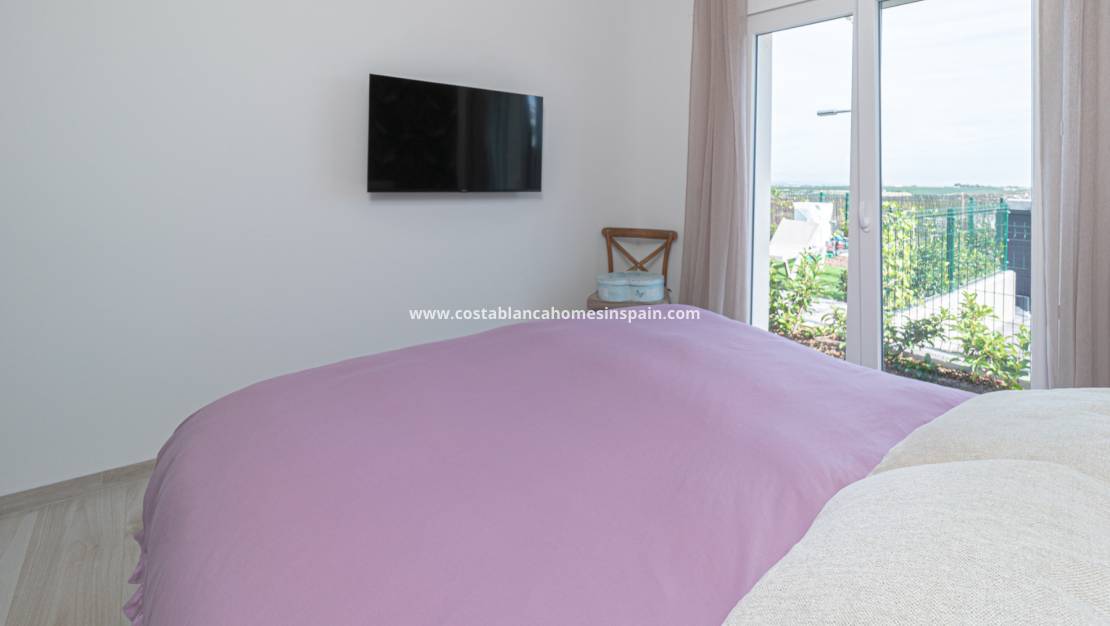 Re-salg - villa - Algorfa - La Finca