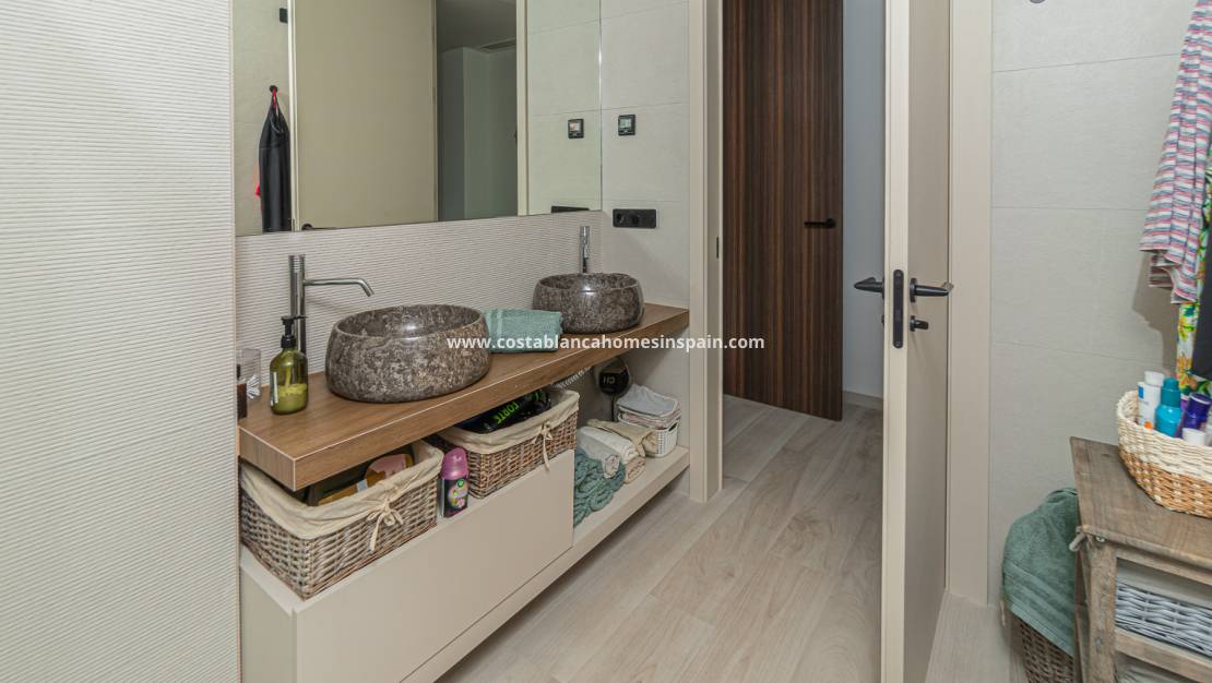 Re-salg - villa - Algorfa - La Finca