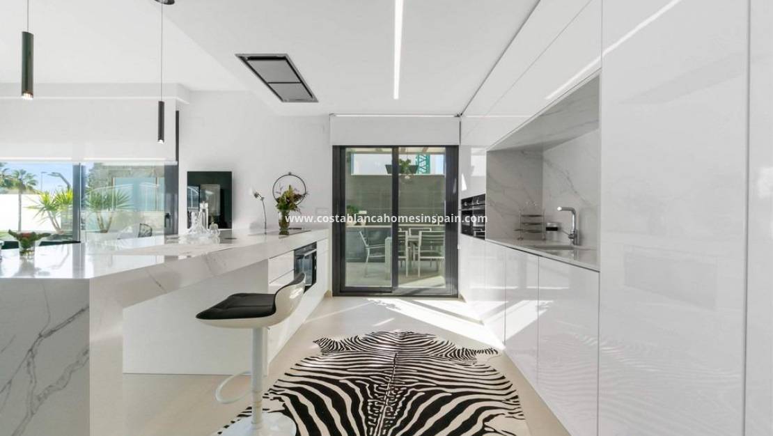 Re-salg - villa - Campoamor