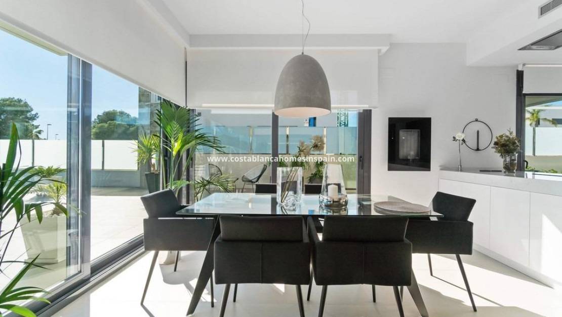 Re-salg - villa - Campoamor