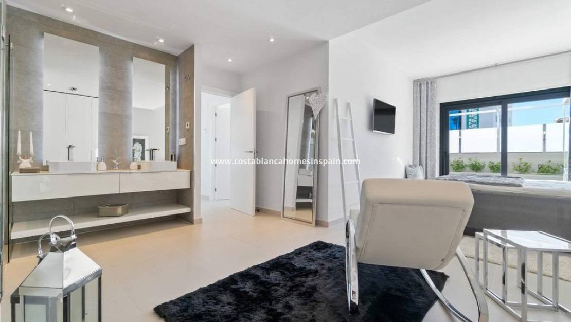 Re-salg - villa - Campoamor