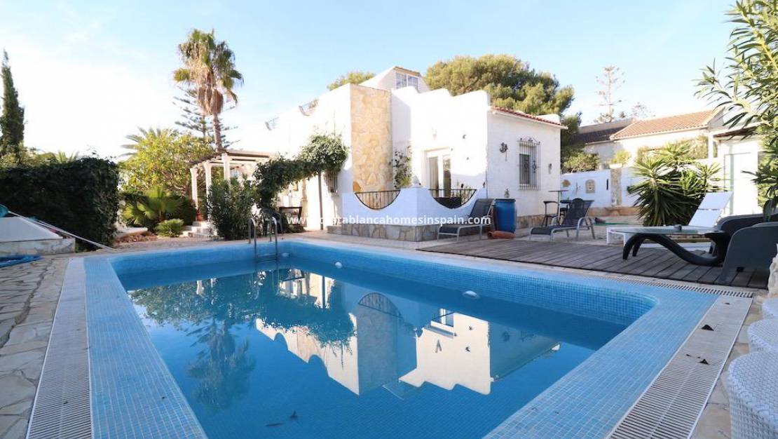 Re-salg - Villa - Orihuela Costa - Cabo Roig