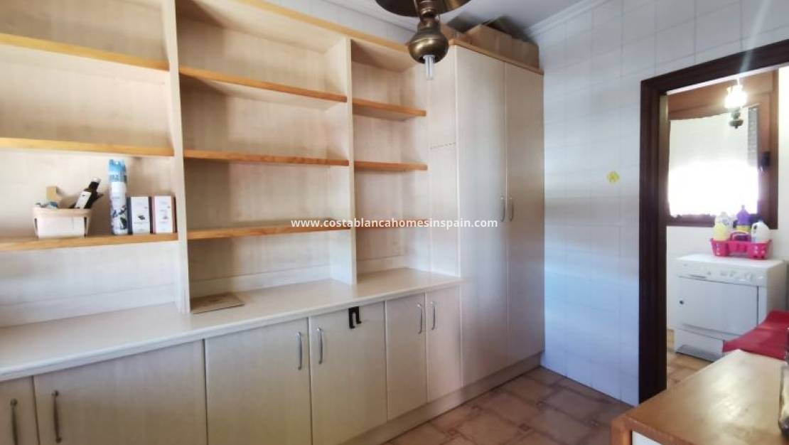 Re-salg - villa - Orihuela