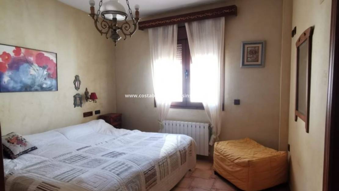 Re-salg - villa - Orihuela