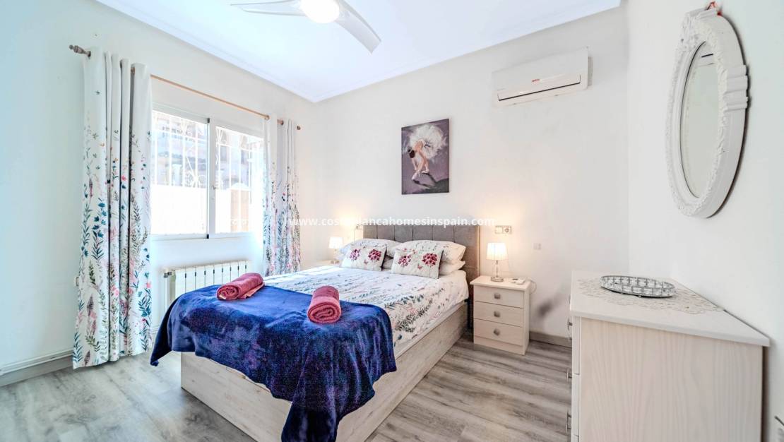 Re-salg -  - Villamartin - Orihuela Costa