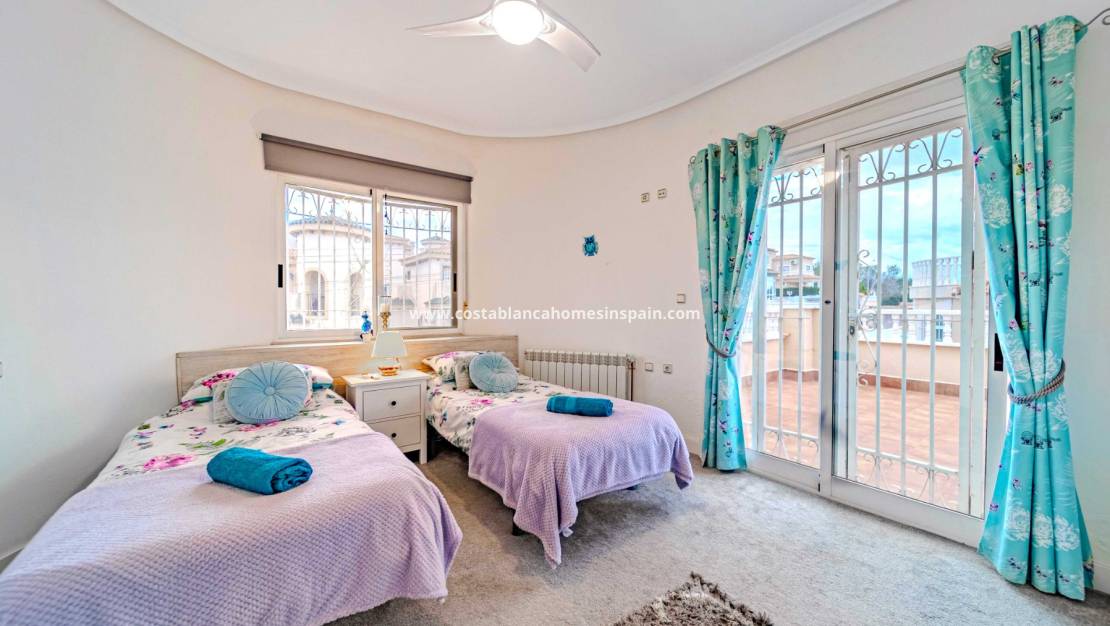 Re-salg -  - Villamartin - Orihuela Costa