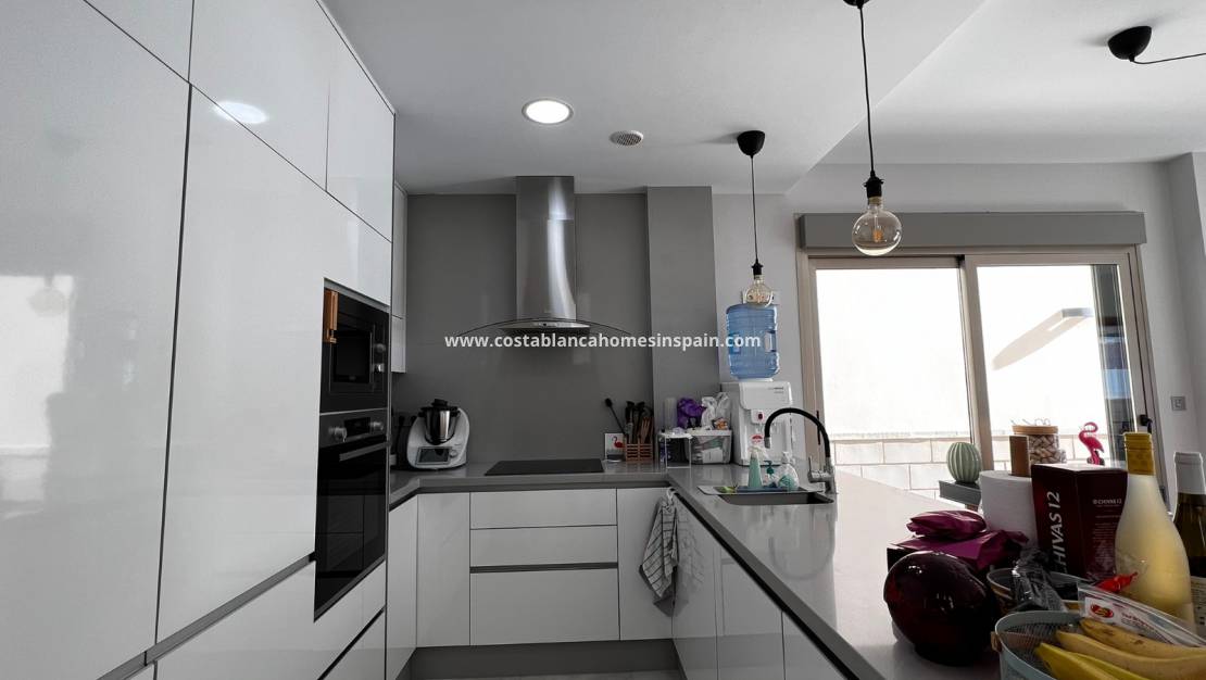 Re-salg -  - Villamartin