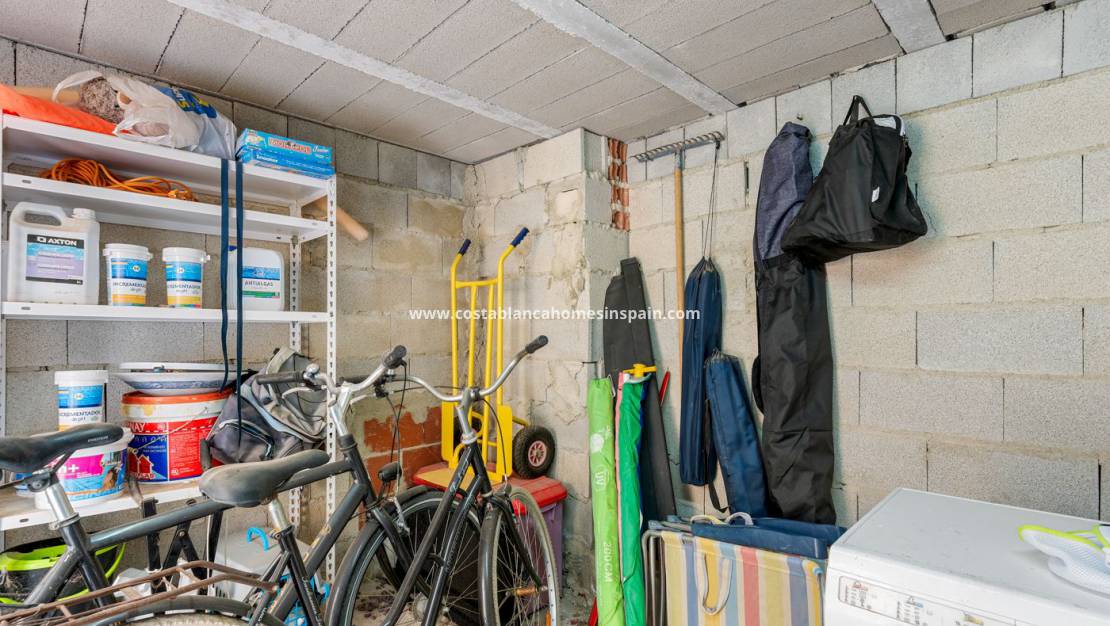 Re-salg -  - Villamartin