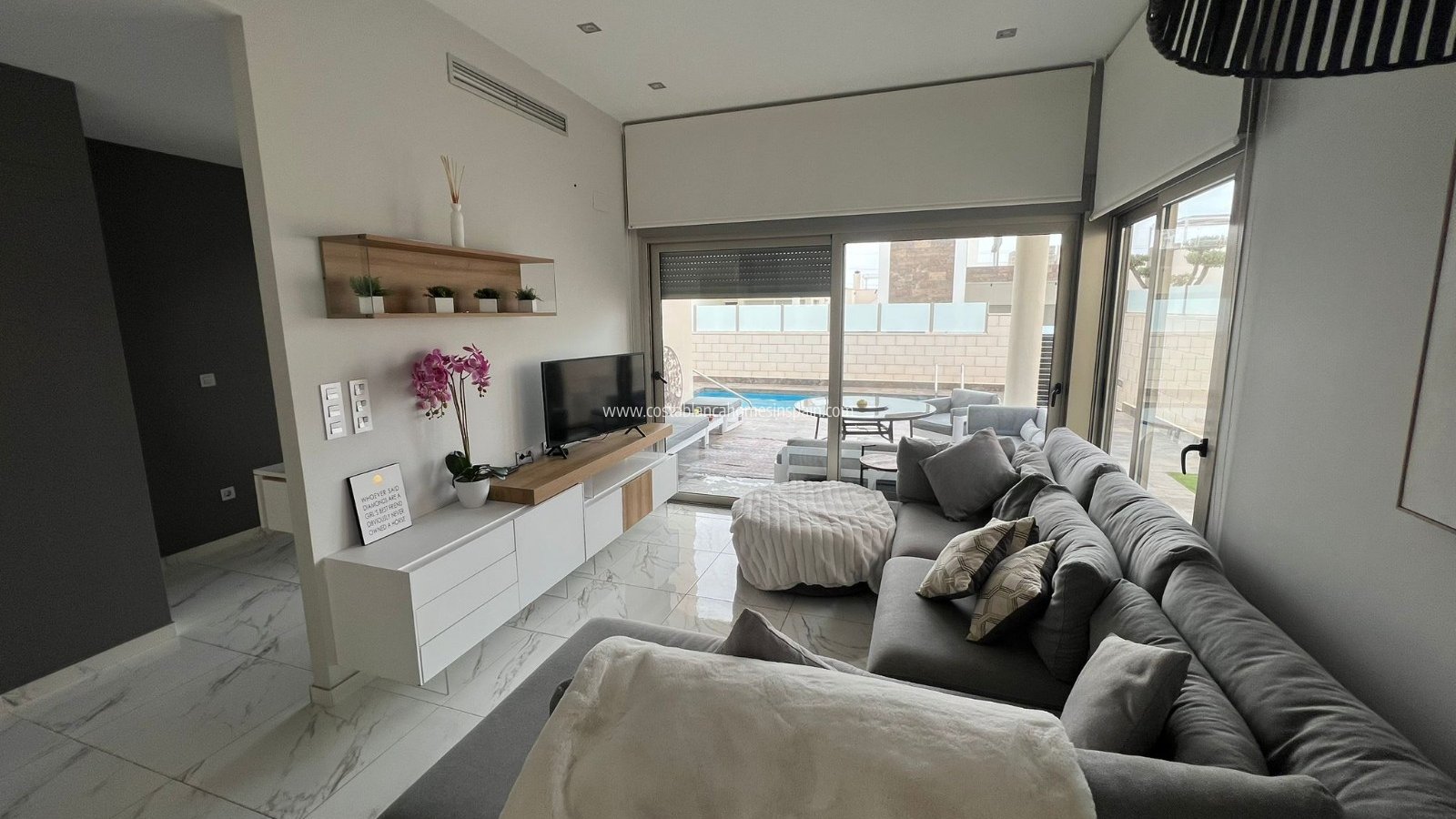 Re-salg -  - Villamartin