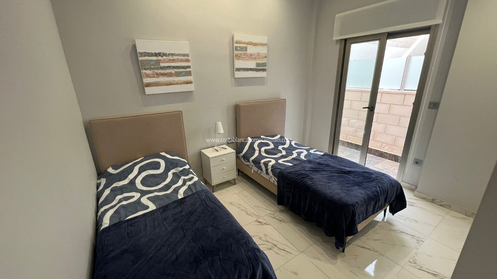 Re-salg -  - Villamartin