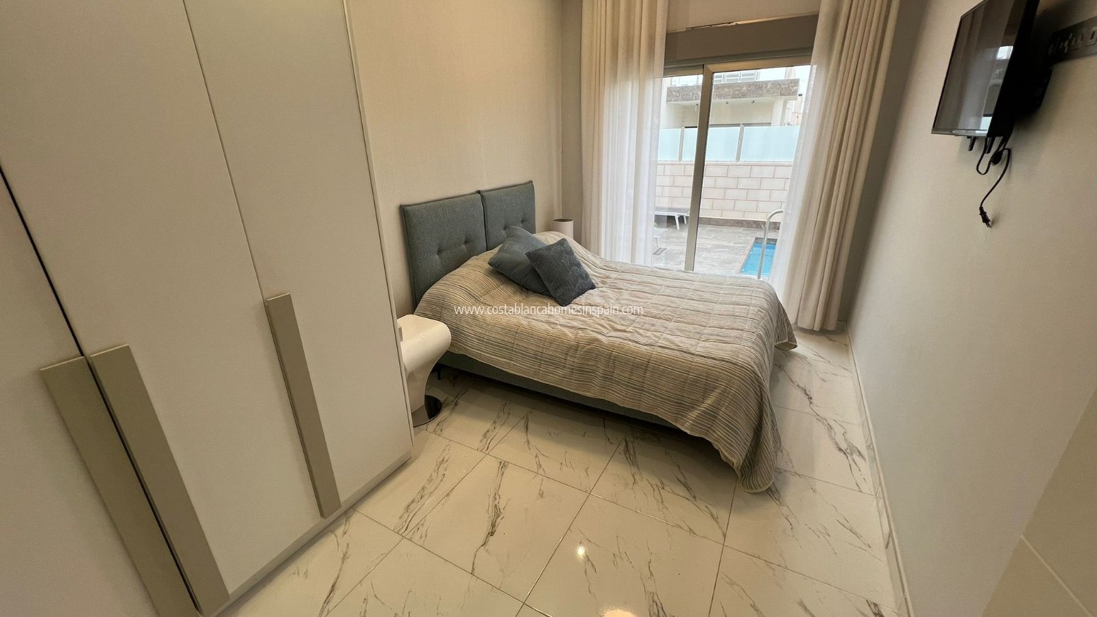 Re-salg -  - Villamartin