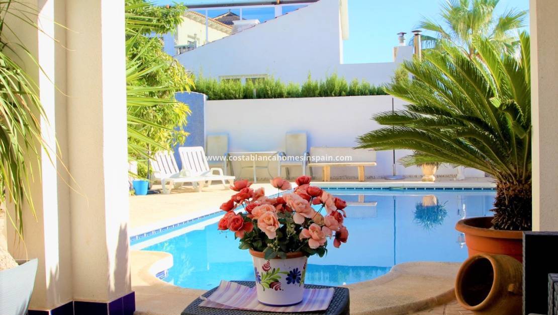 Re-salg -  - Villamartin