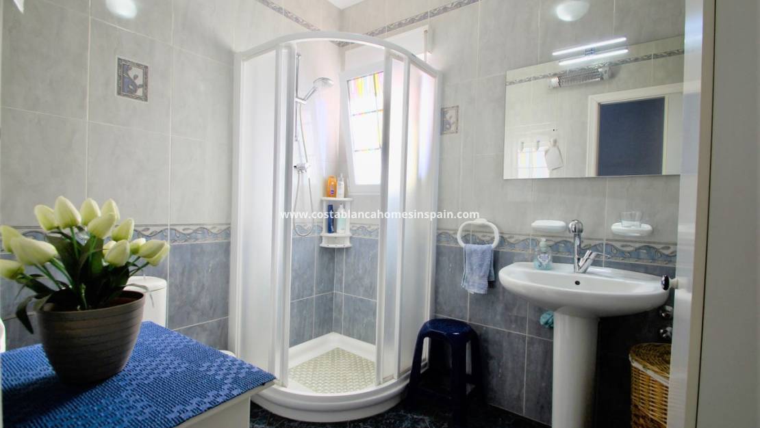 Re-salg -  - Villamartin