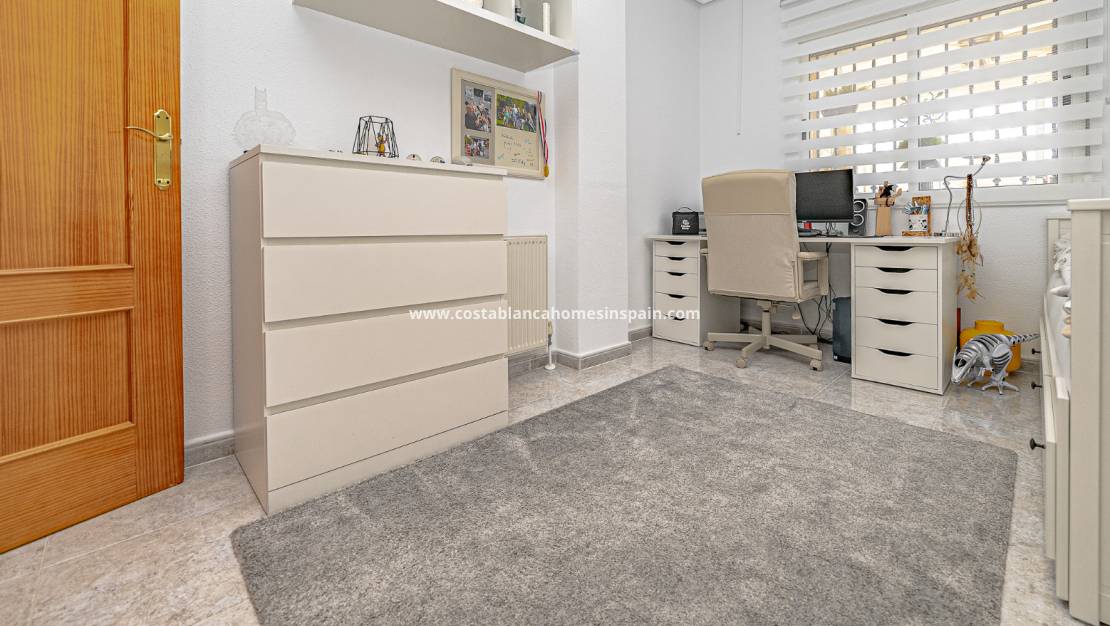 Re-salg -  - Villamartin