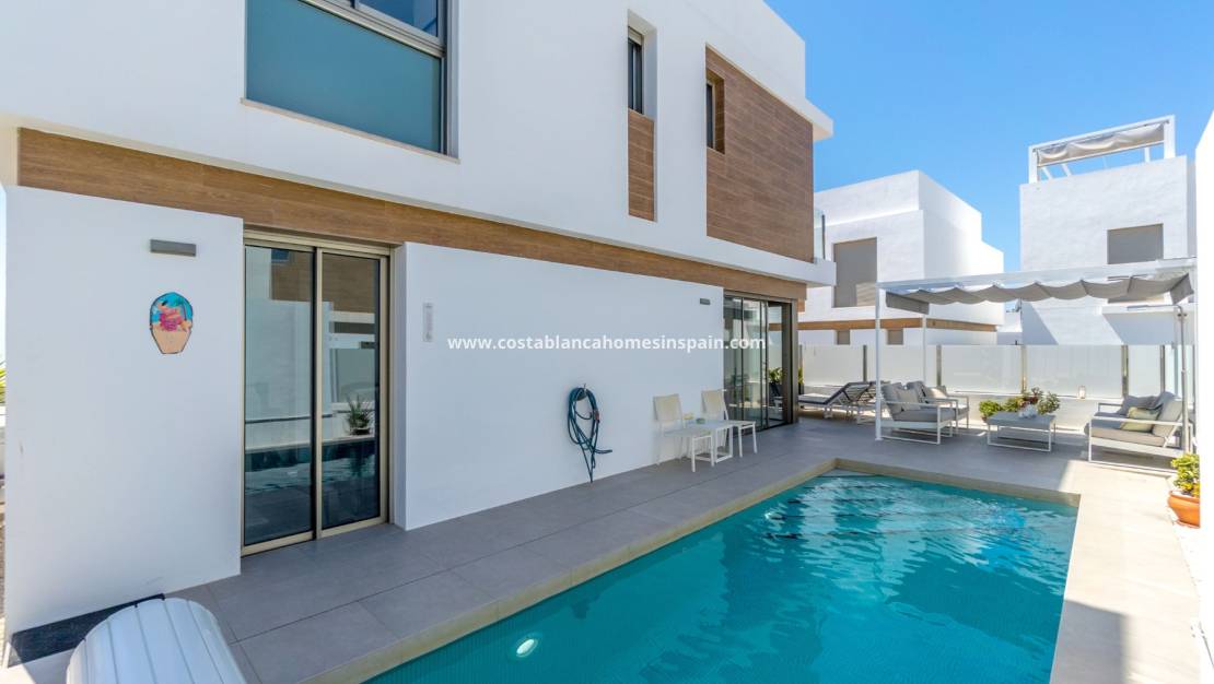 Re-salg -  - Villamartin