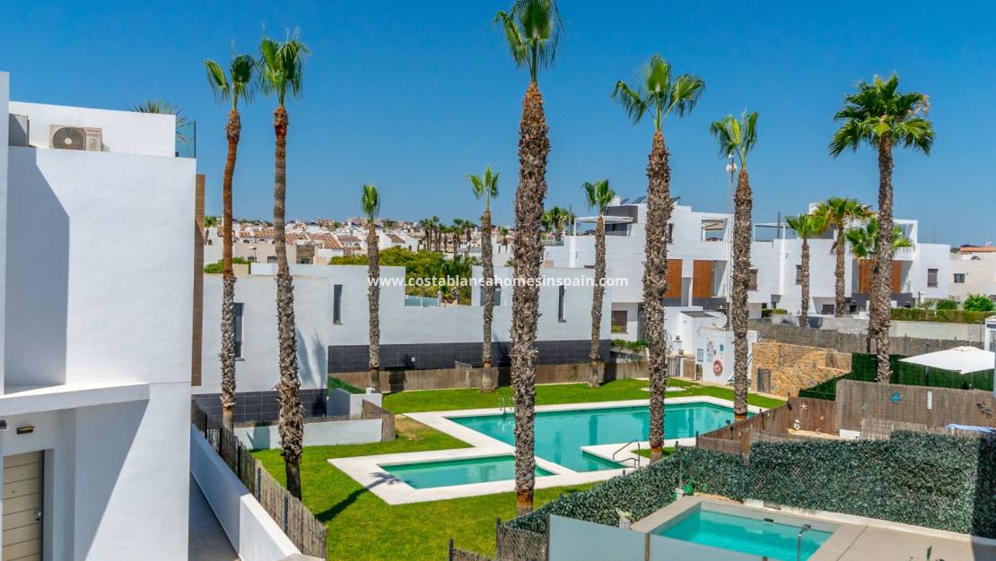 Re-salg -  - Villamartin