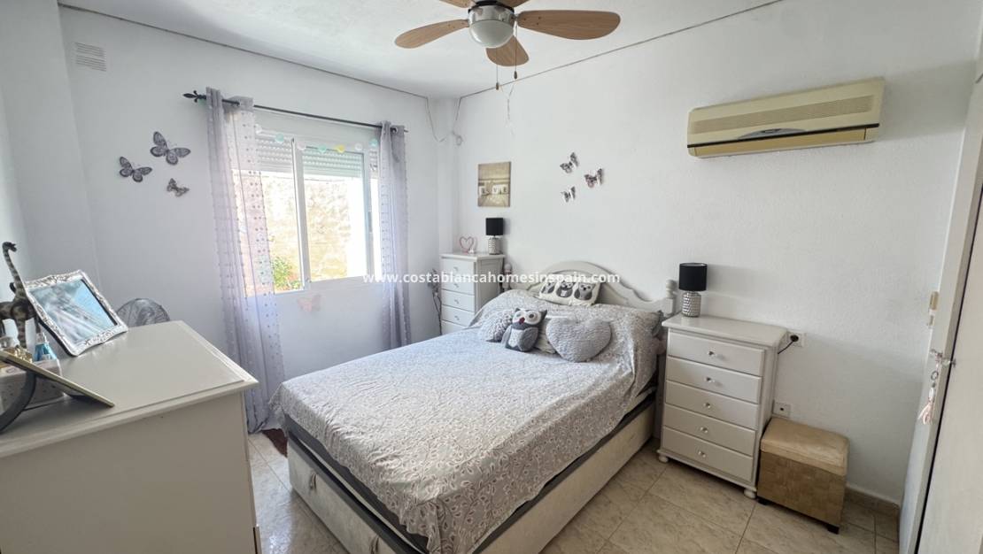 Re-salg -  - Villamartin