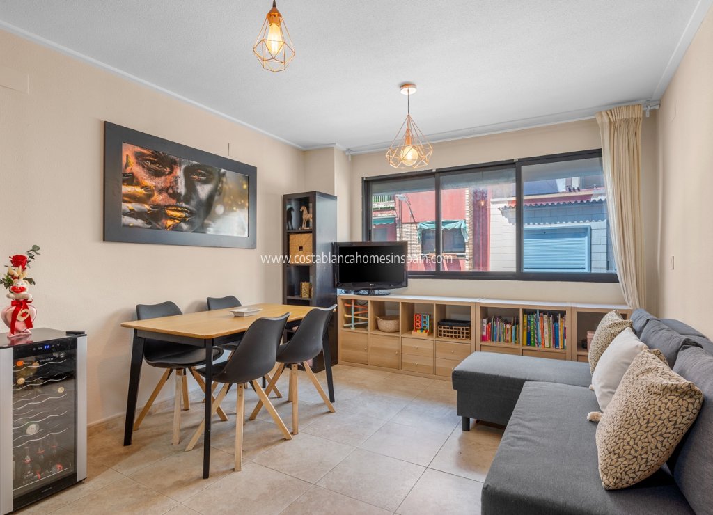 Resale - Apartment - Alicante - Carolinas Bajas