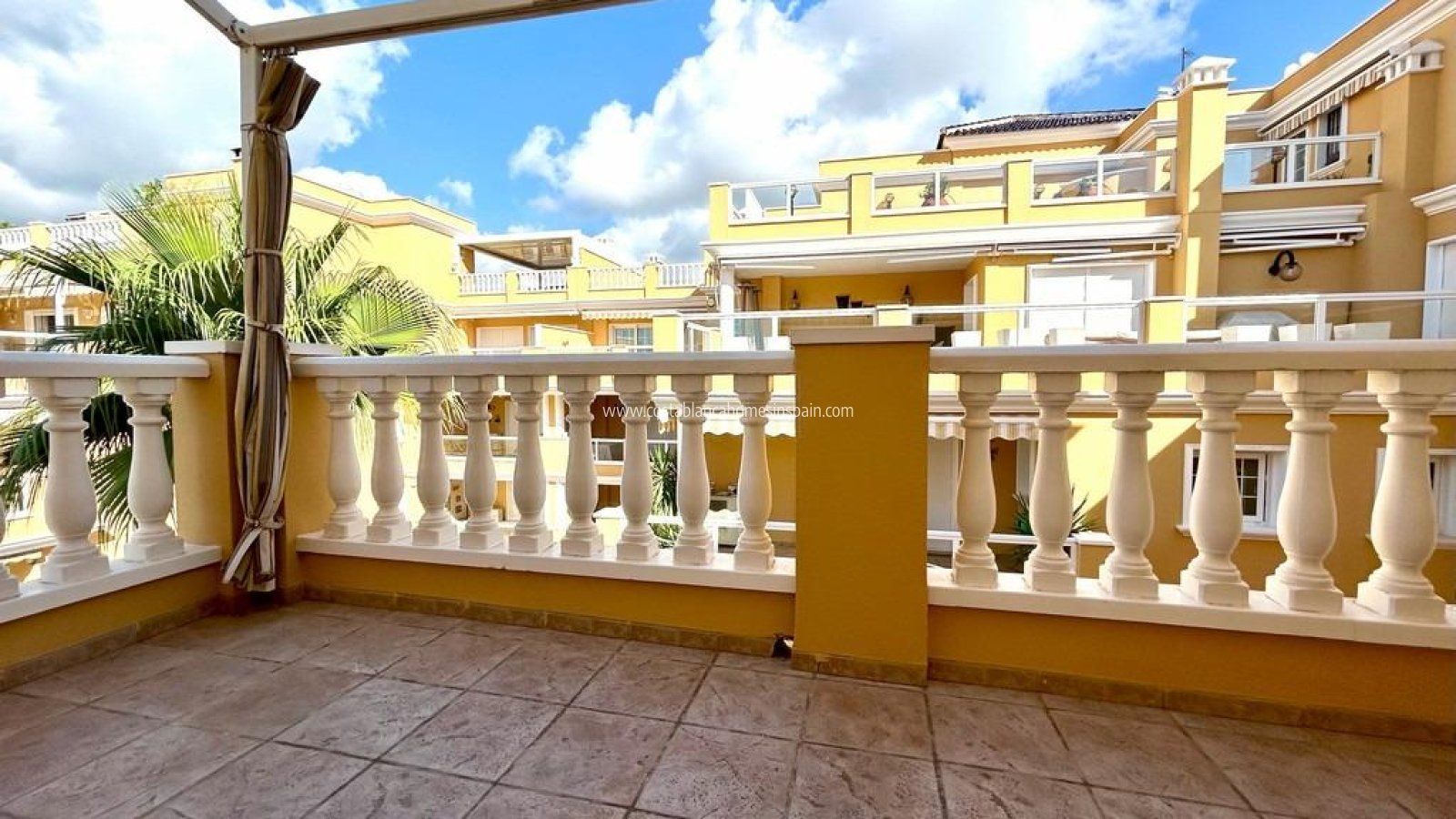 Resale - Apartment - Cabo Roig