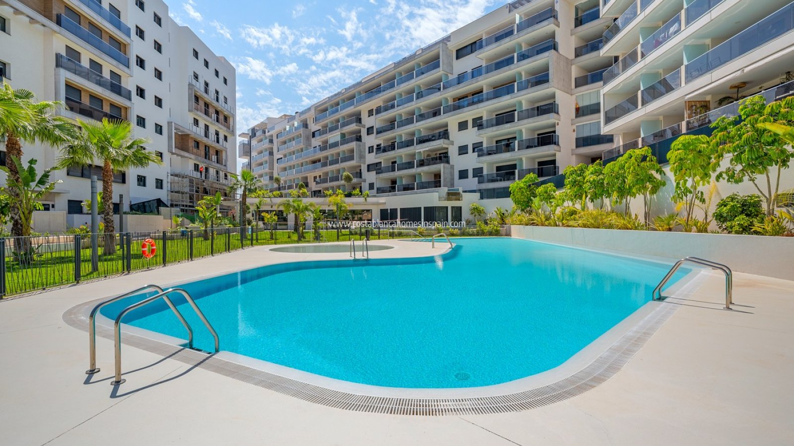 Resale - Apartment - Campoamor - Dehesa de Campoamor