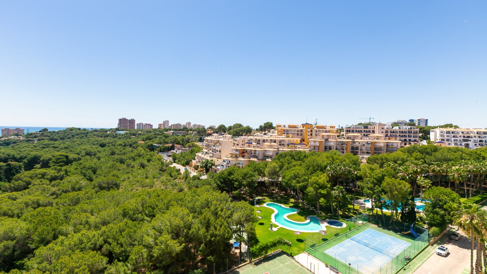 Resale - Apartment - Campoamor - Dehesa de Campoamor