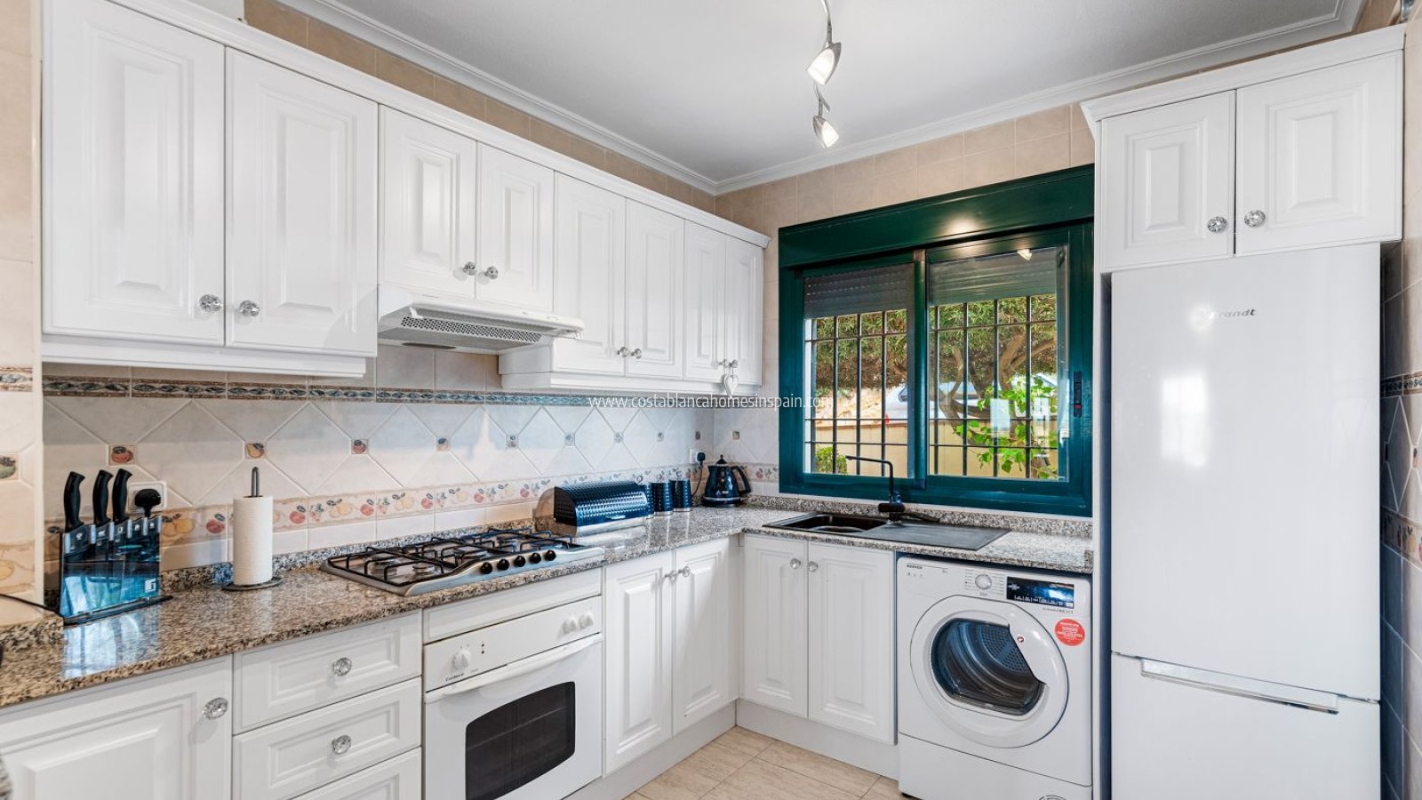 Resale - Apartment - Campoamor