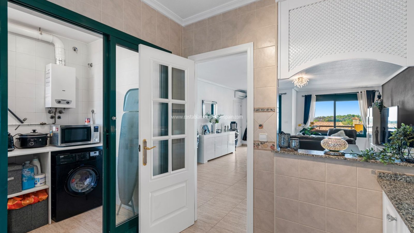 Resale - Apartment - Campoamor