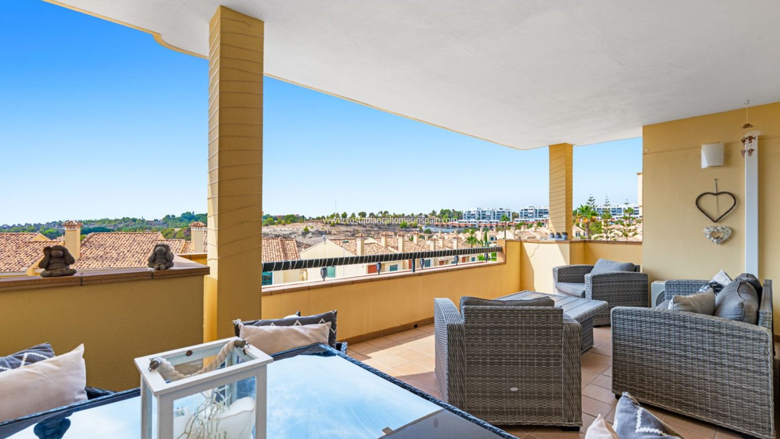Resale - Apartment - Campoamor