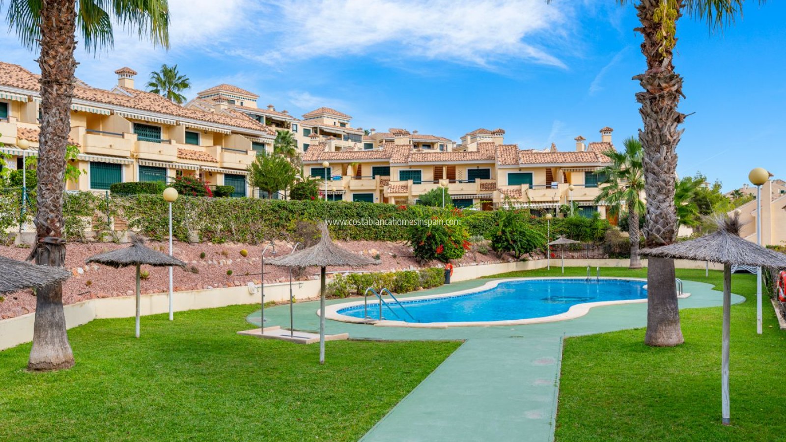 Resale - Apartment - Campoamor