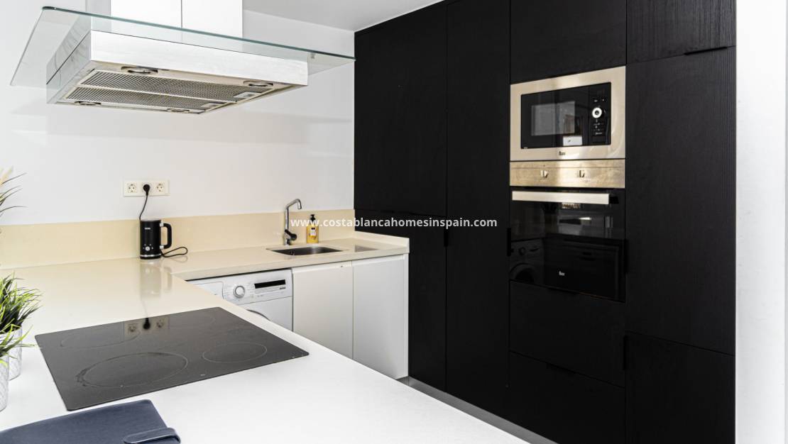 Resale - Apartment - Campoamor