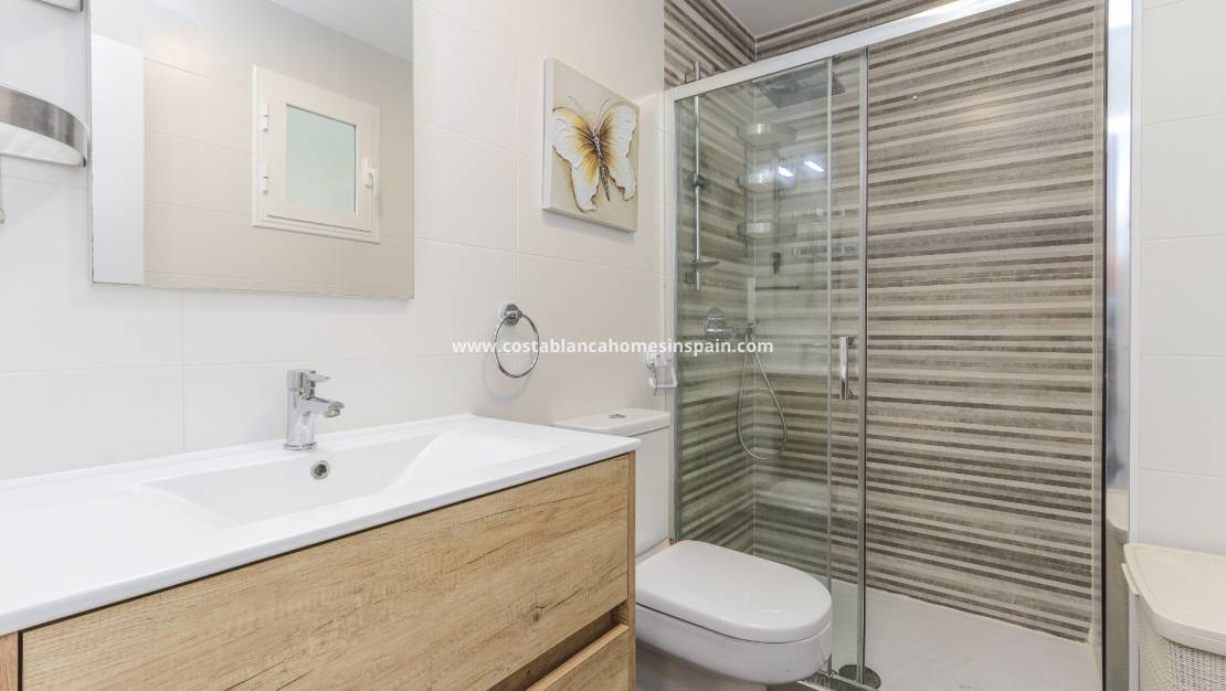 Resale - Apartment - Campoamor