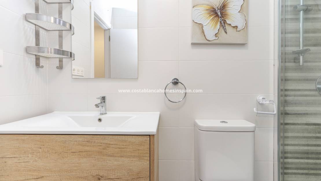 Resale - Apartment - Campoamor