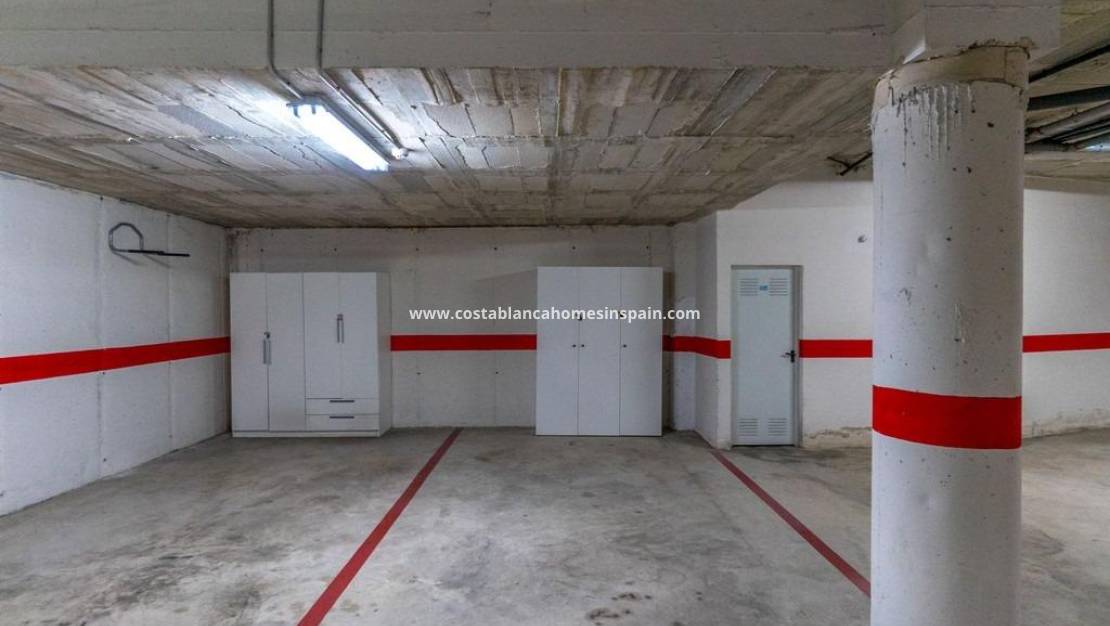 Resale - Apartment - Campoamor