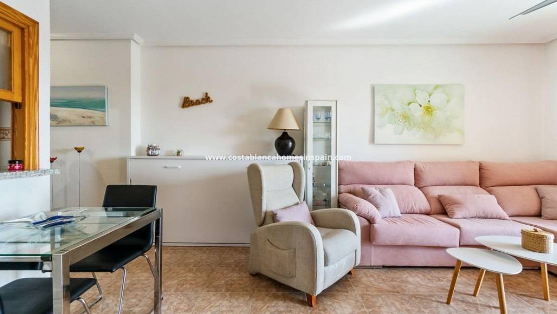 Resale - Apartment - Campoamor